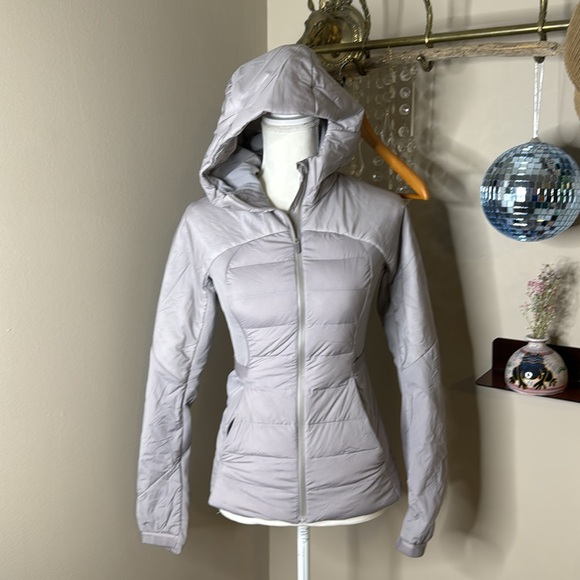 Lululemon Down For It All Dark Chrome Jacket - Picture 7 of 10